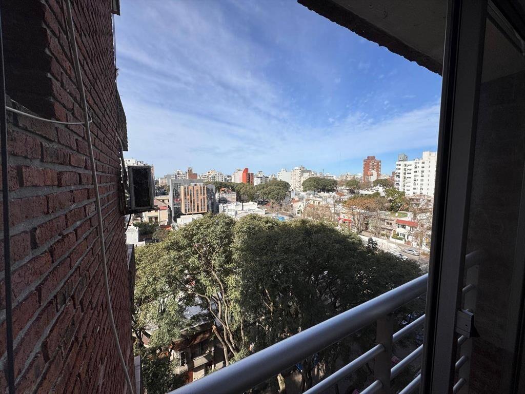 Alquiler de Apartamento en Enrique Muñoz con 1 dormitorio en