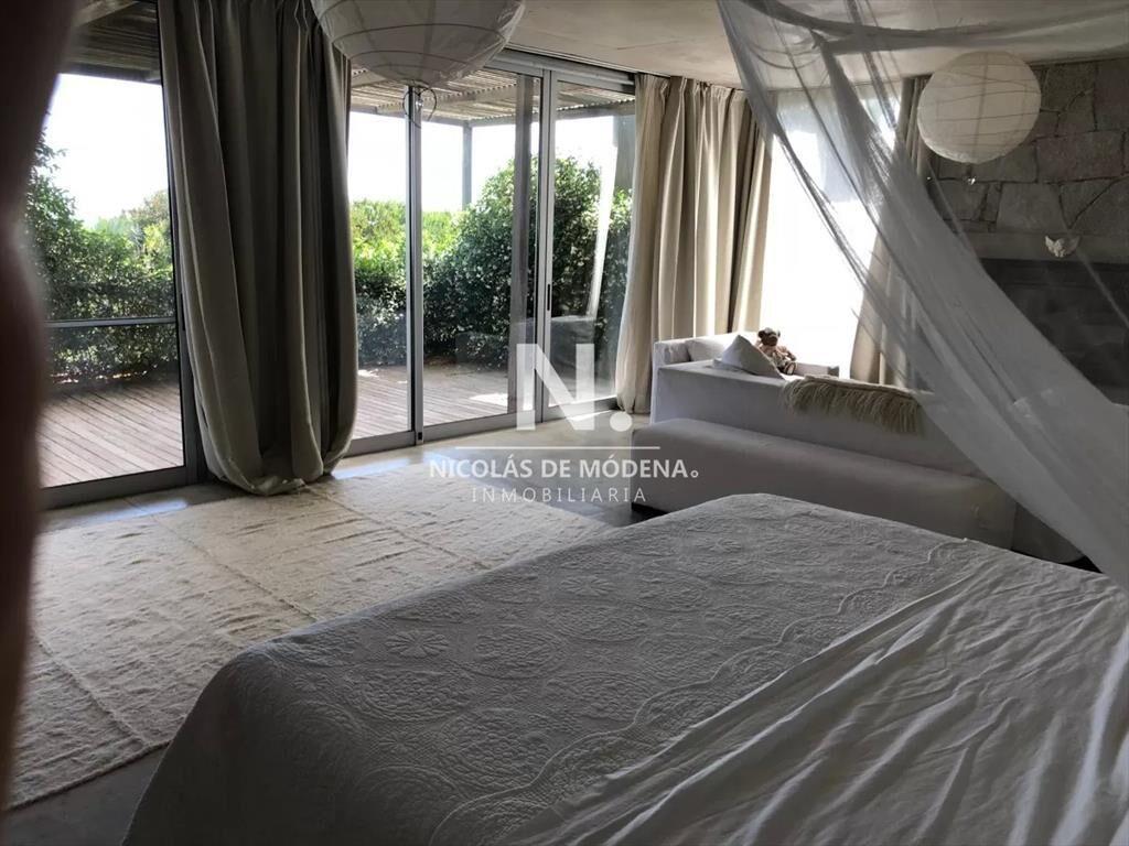 Excelente casa en Venta en Playa Bikini