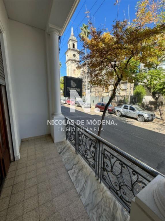Hermosa casa en Venta en el corazÃ³n de Salto.