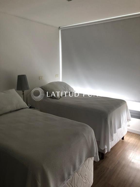 Apartamento en Mansa, 3 dormitorios en suite