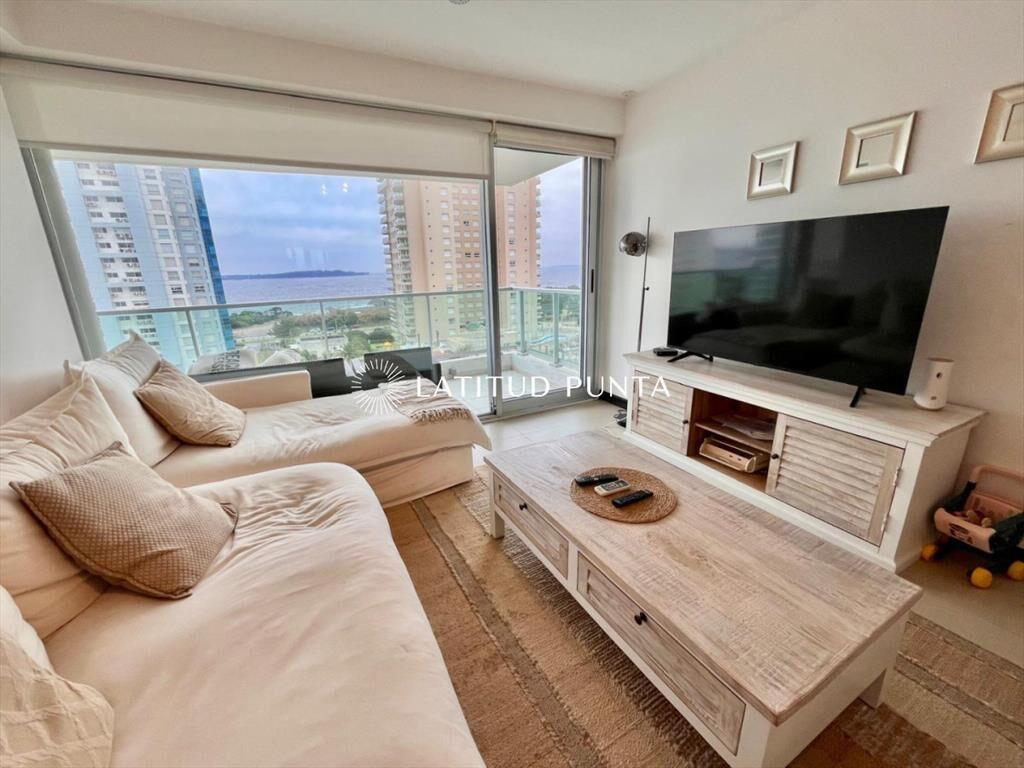 Apartamento 2 dormitorios con vista. Mansa