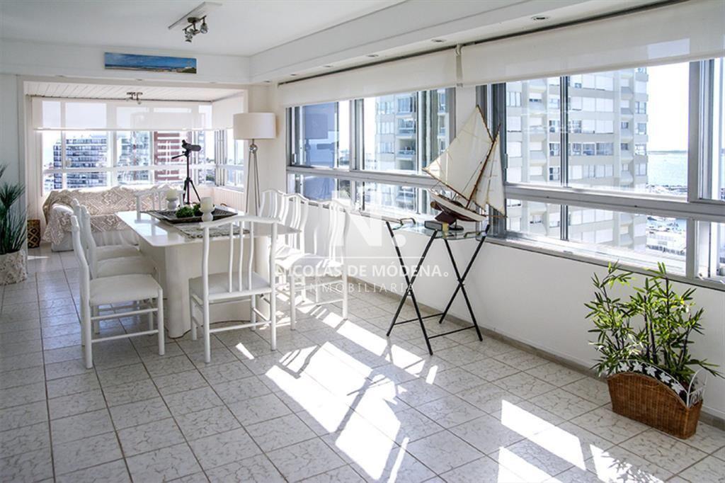 Apartamento en Venta de 2 dormitorios en , Punta