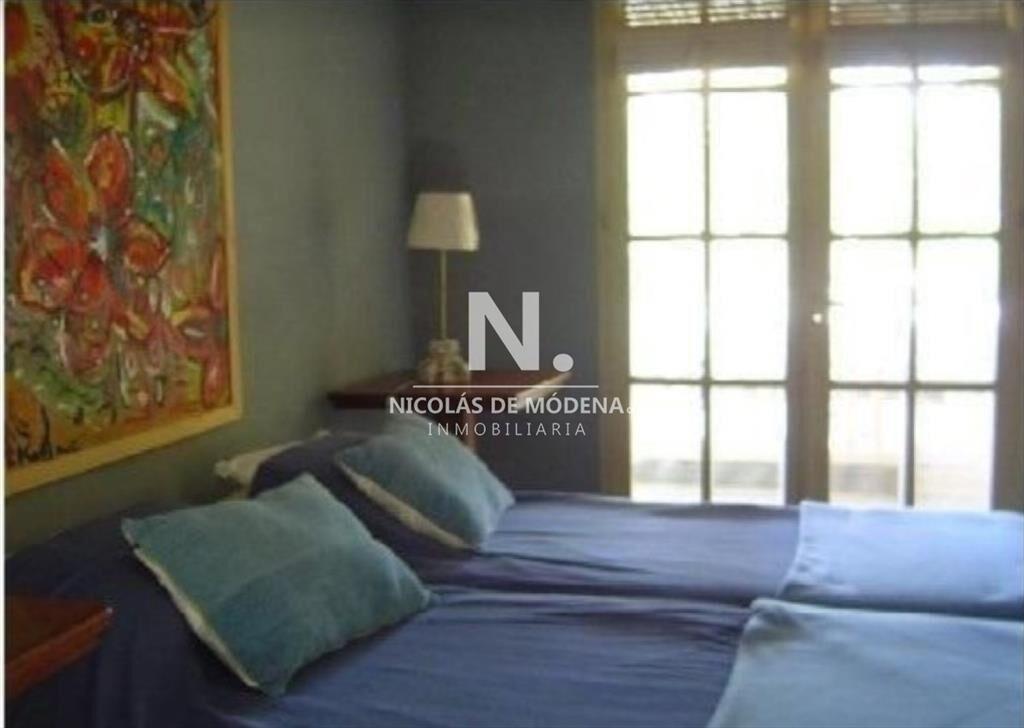 Casa de 4 dormitorios en venta.