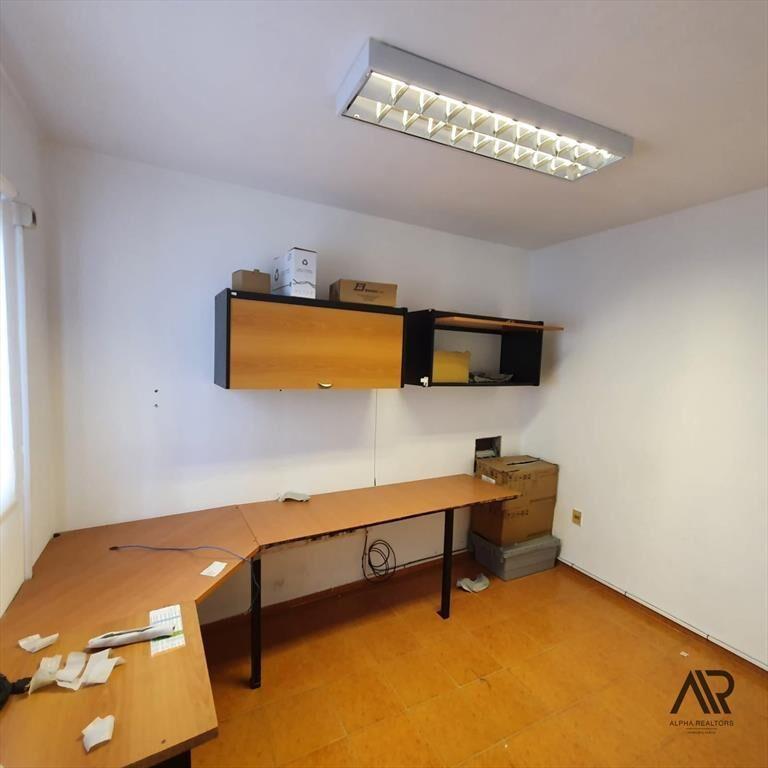 Galpón en venta de 153 m2 con entrepiso y estacionamient...