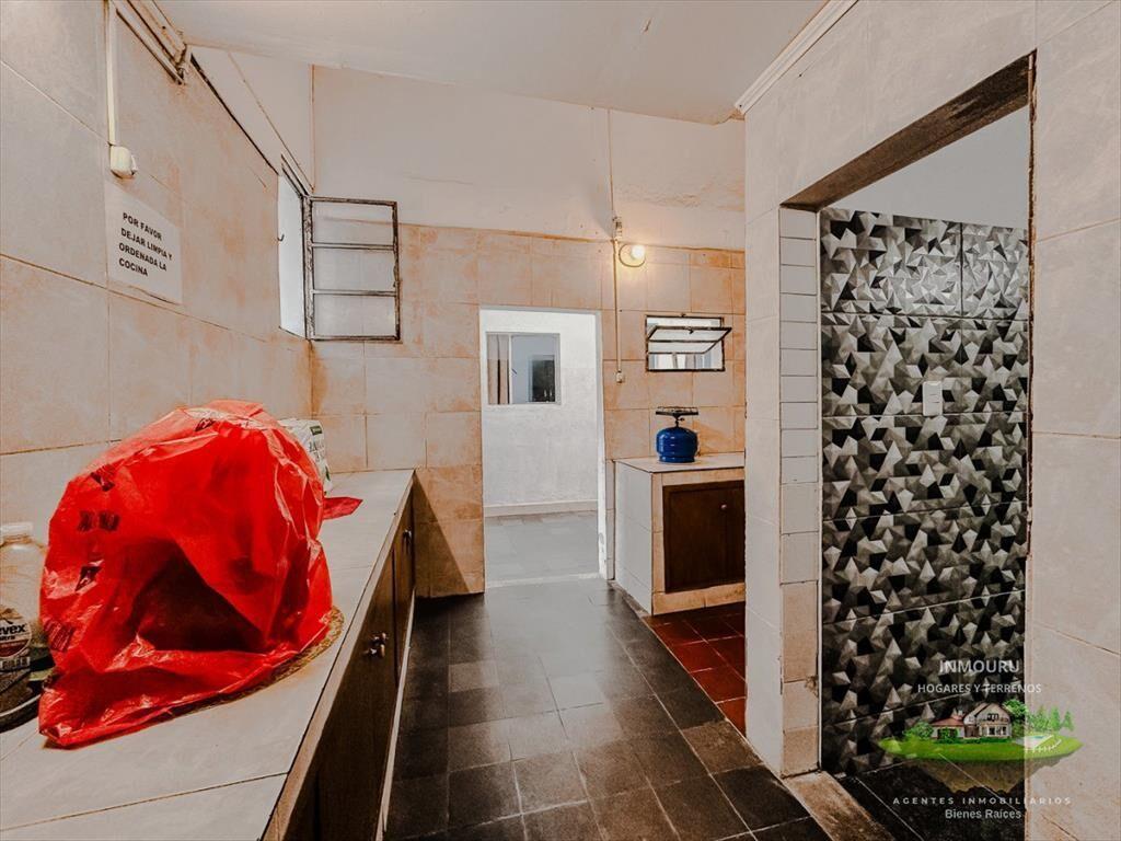VENTA DE CASA 14 HABITACIONES CON LLAVE DE PENSIÃ?N INCLUÃ�