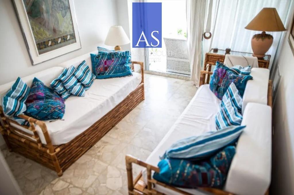 Apartamento de 4 dormitorios primera linea Playa