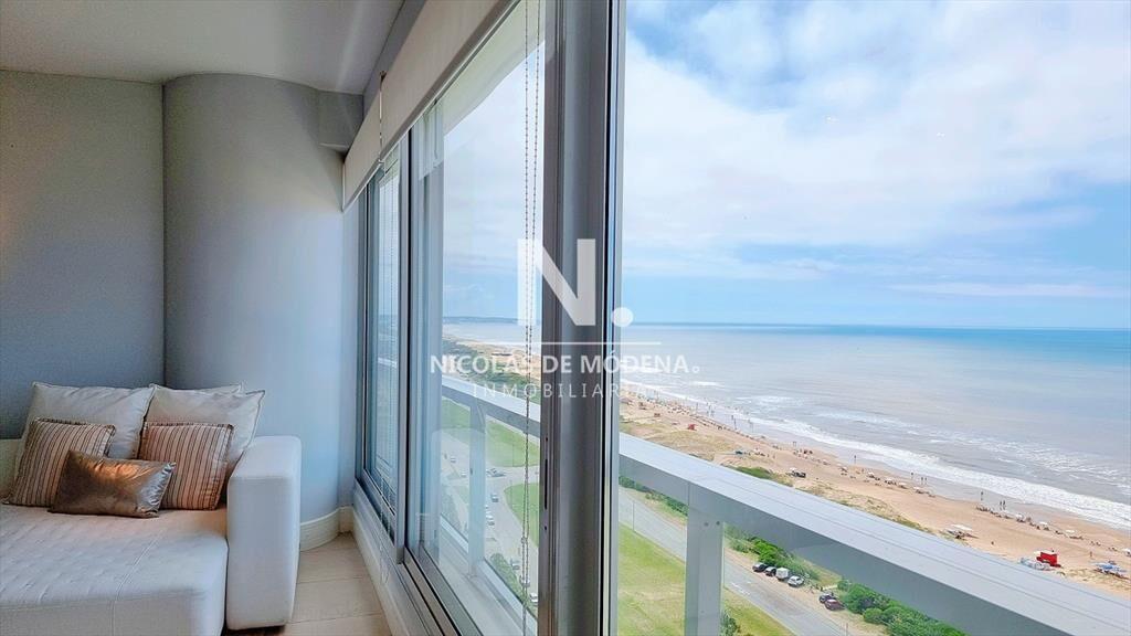 Gran apartamento en Le Parc, primera línea, 2 +