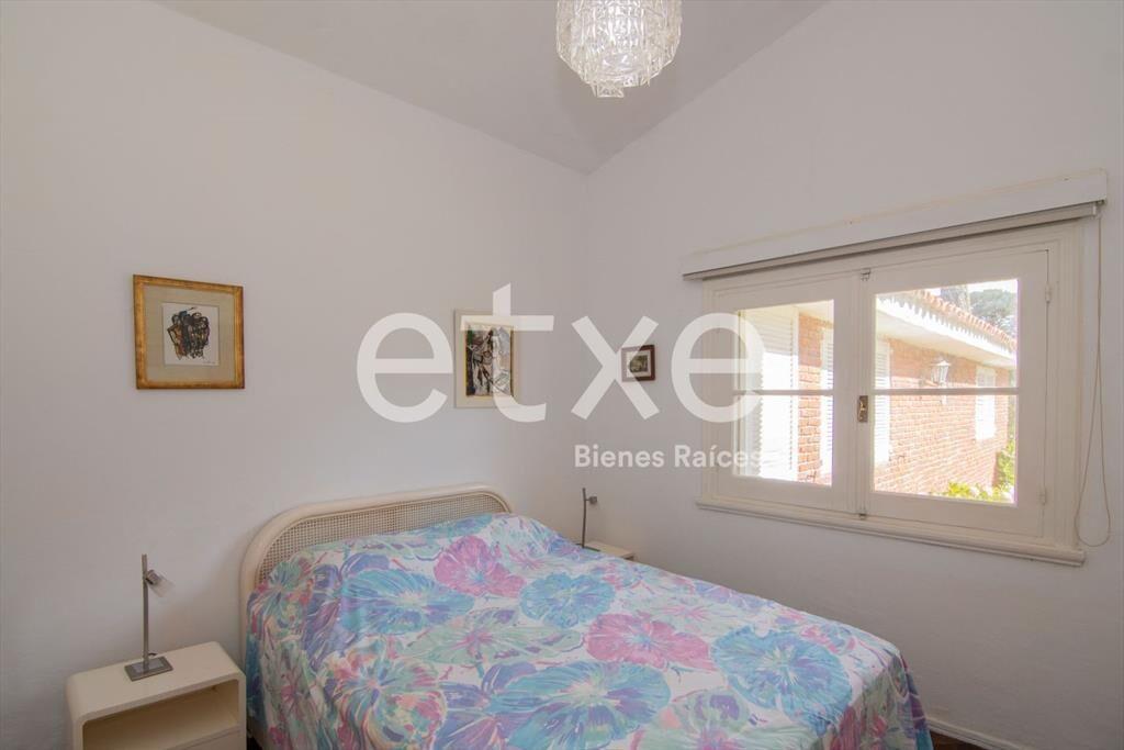 Casa en Venta Enorme Terreno Cantegril Punta del Este...