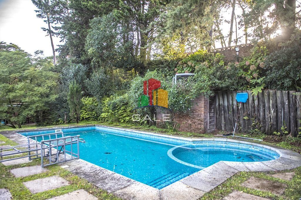 Vende casa de 4 dormitorios en Cantegirl, Punta