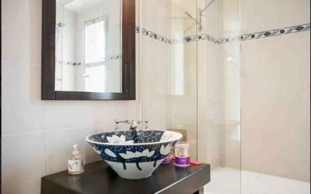APARTAMENTO EN VENTA FRENTE AL MAR