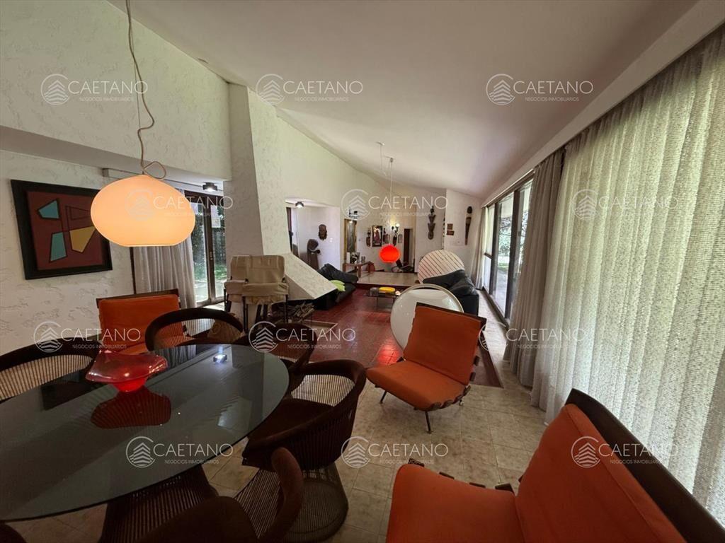VENTA CASA LUGANO PUNTA DEL ESTE