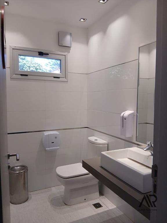 Local Comercial en alquiler  totalmente equipado . Ideal...