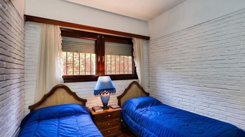 Venta Casa San Rafael 3 dormitorios y servicio