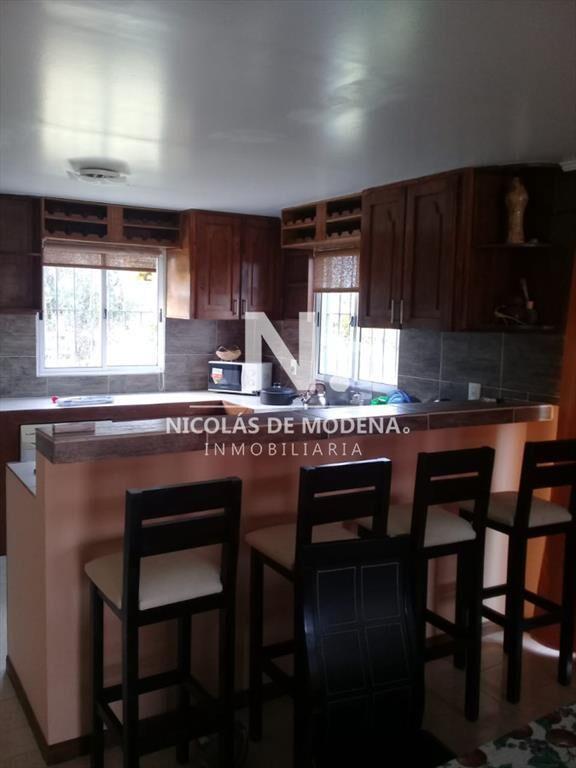 Casa de Cuatro Dormitorios en Manantiales - Venta