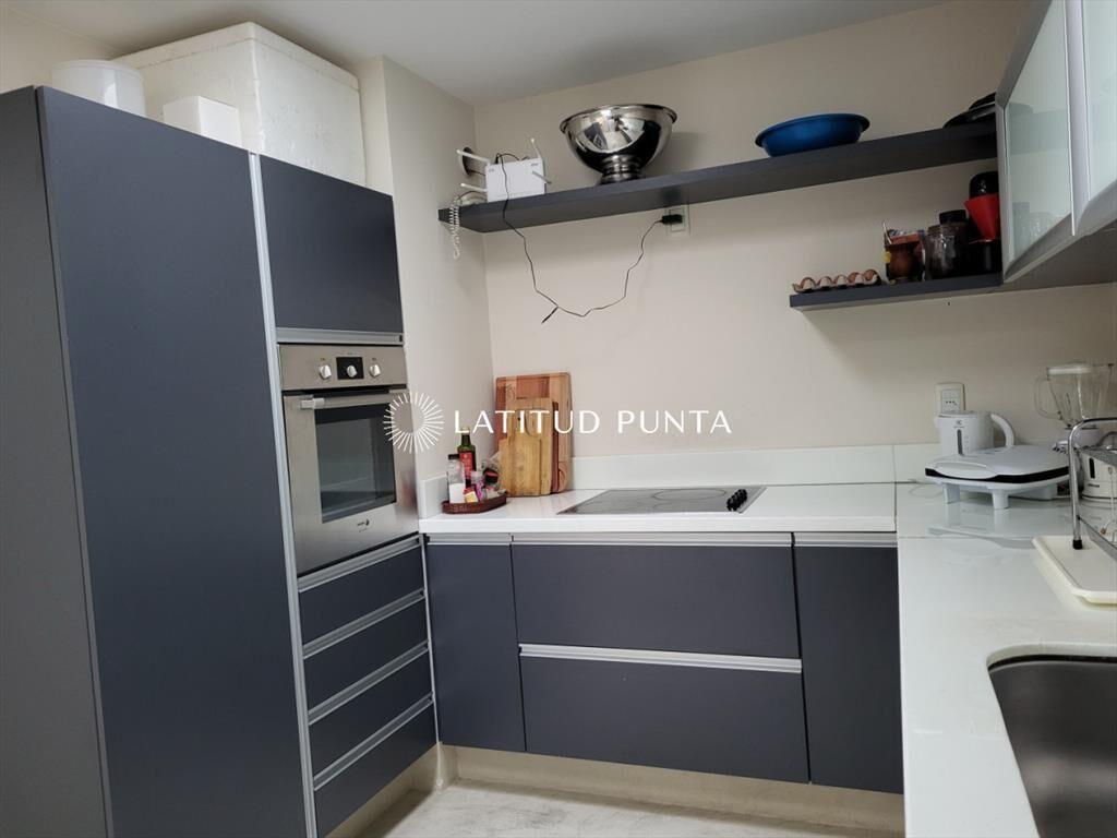 Apartamento de 4 dormitorios en la Península de