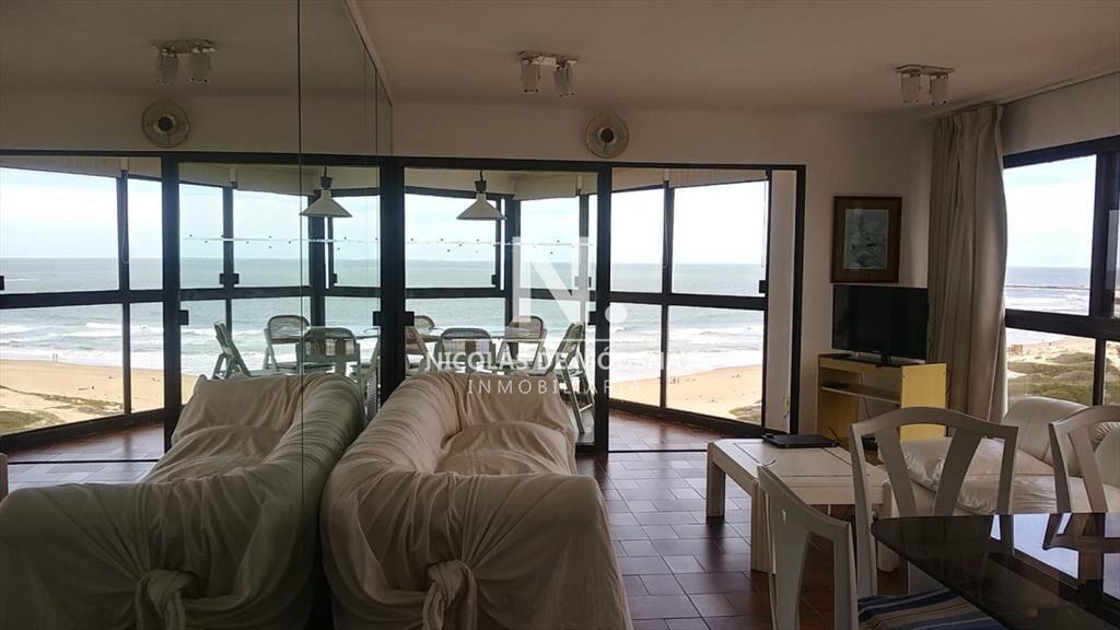 Apartamento en torre Cristal 3 Dormitorios
