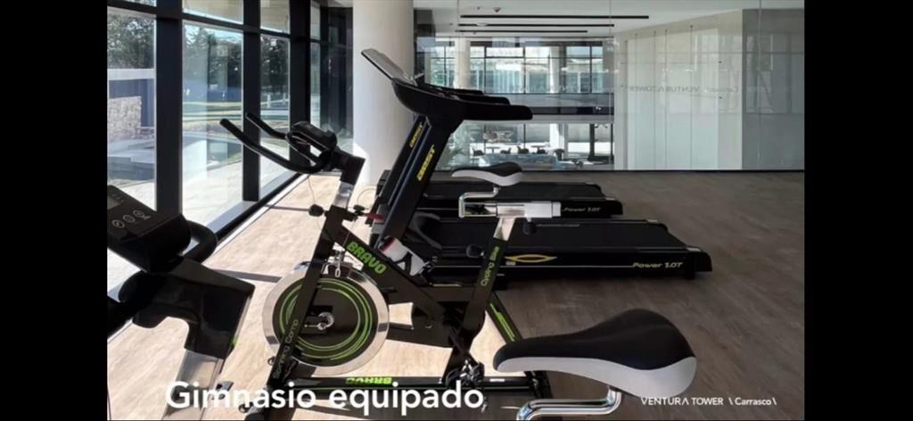 Oportunidad en venta con renta en VENTURA TOWER!!!