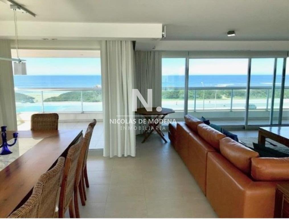 Hermoso departamento en venta con vista al mar.