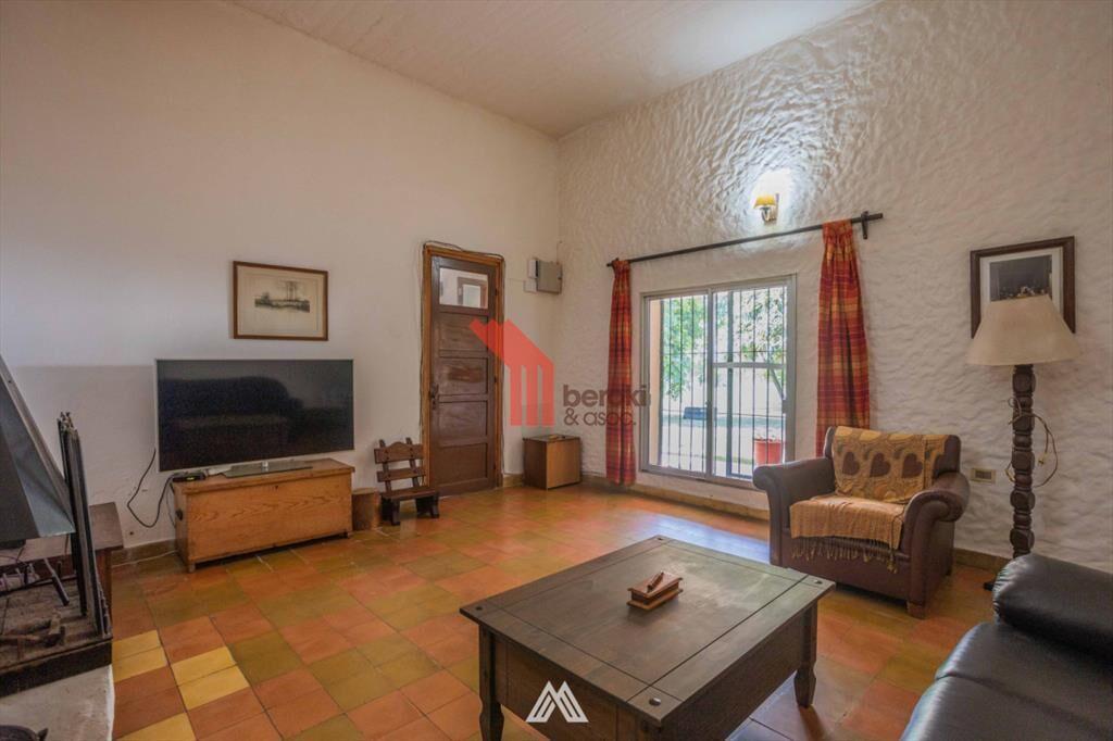 Venta Chacra Montevideo 3 Dormitorios y Piscina
