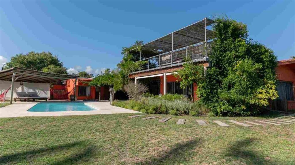 Venta importante casa en Punta del Este