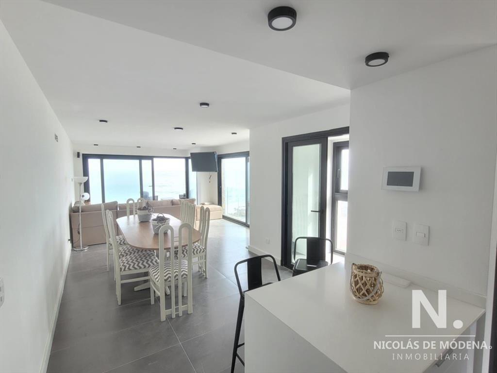 Apartamento en Venta, a estrenar, Primera fila Playa Brava