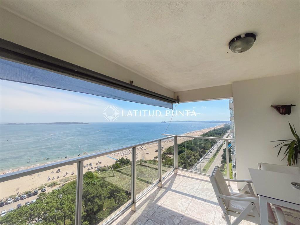 Apartamento en Mansa, 3 dormitorios más