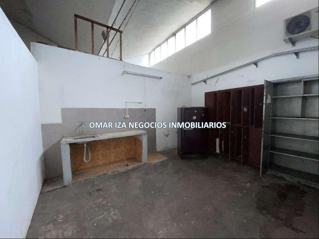 Alquiler local industrial o comercial, galpon depósito prox