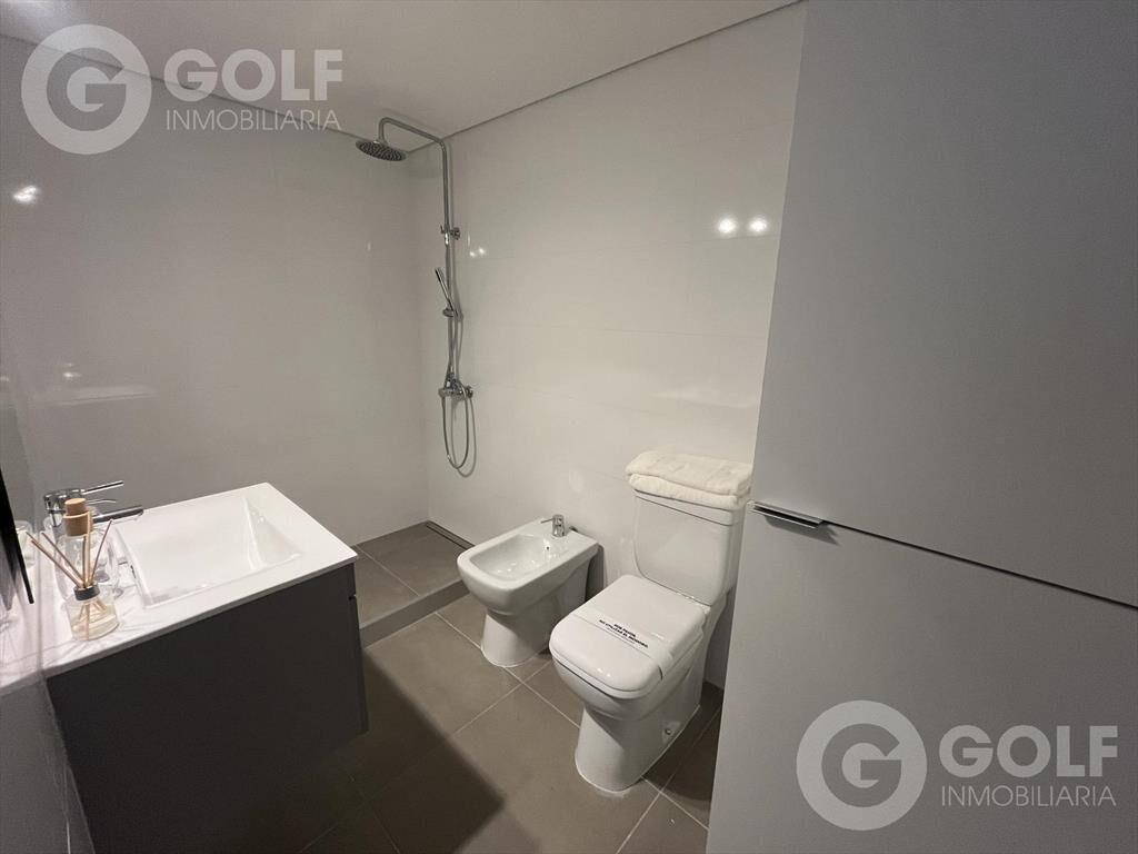 Venta Apartamento de dos Dormitorios en Tres Cruces