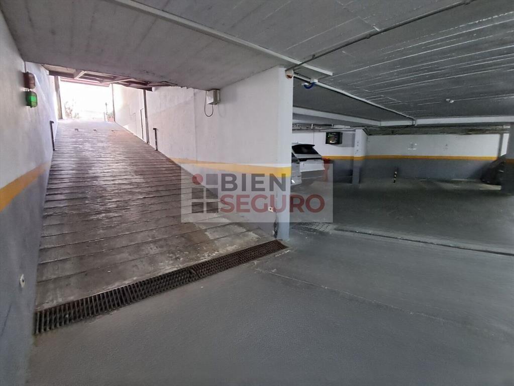 Oportunidad. Paquete de 10 garajes fijos en venta en Puerto