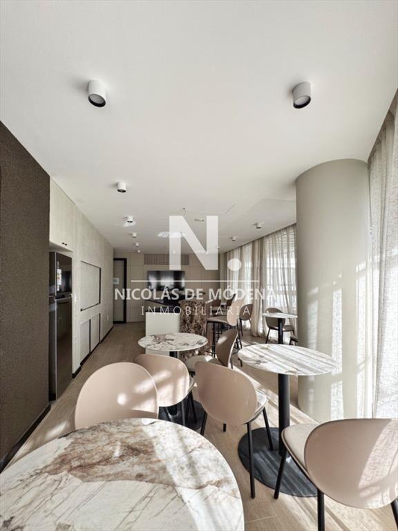 Apartamento en venta de 2 dormitorio en zona Tres