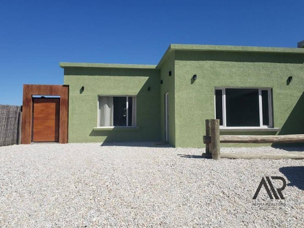 Casa 3 Dormitorios En Venta En Parque Burnett