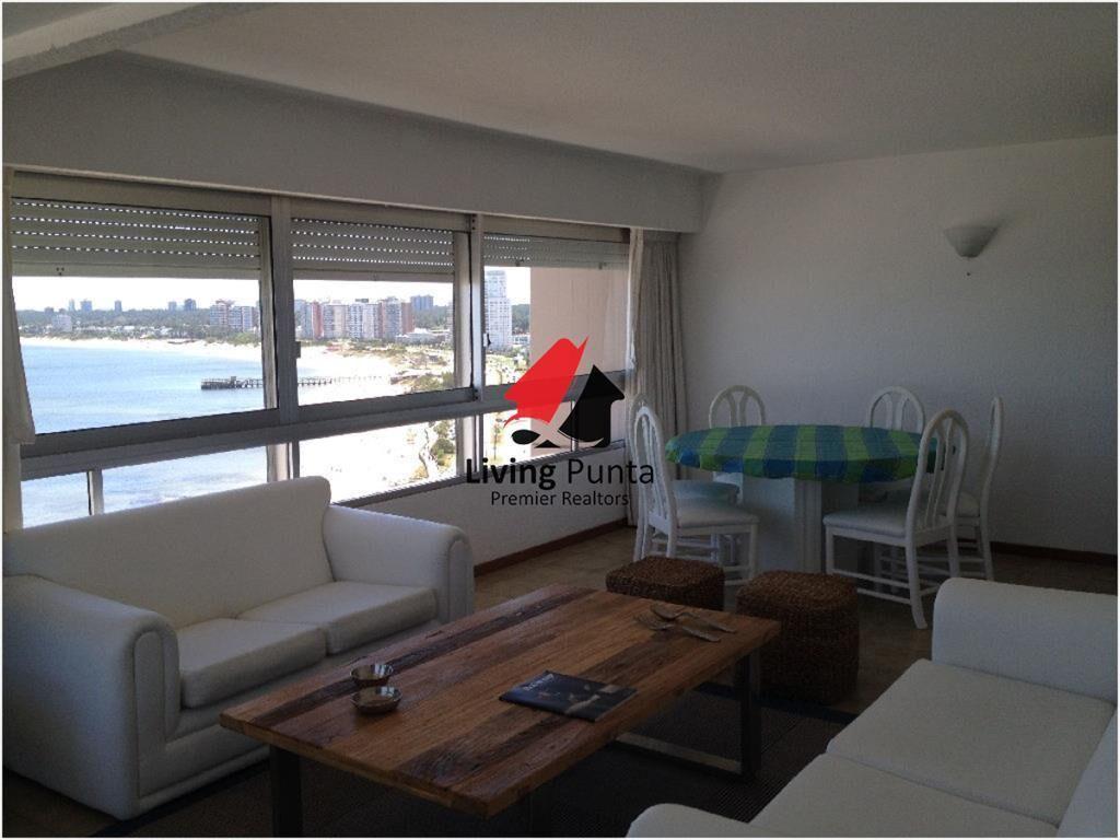 Apartamento en alquiler frente al mar