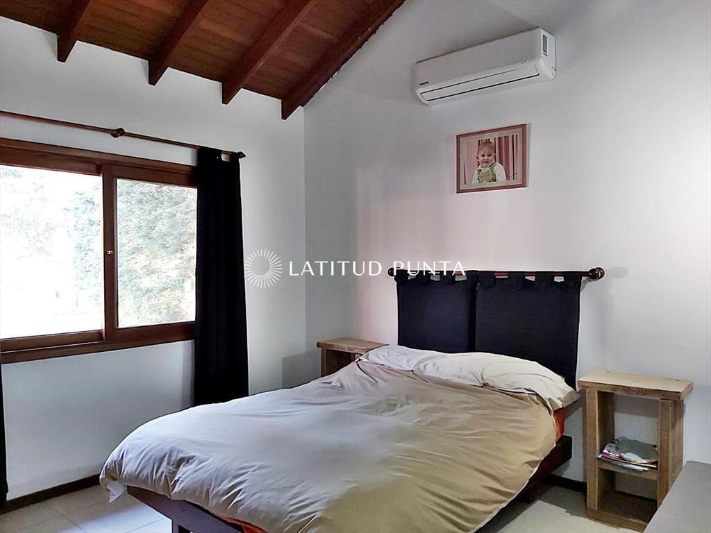 Casa en Jardines de CÃ³rdoba, 3 dormitorios