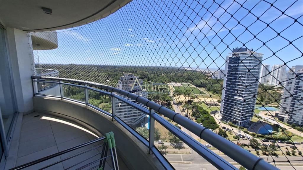 Apartamento en Punta del Este, Brava