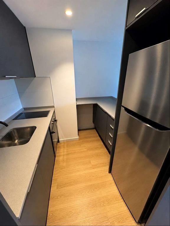 Apartamento De 1 Dormitorio Con Balcón y Garaje En Alquiler