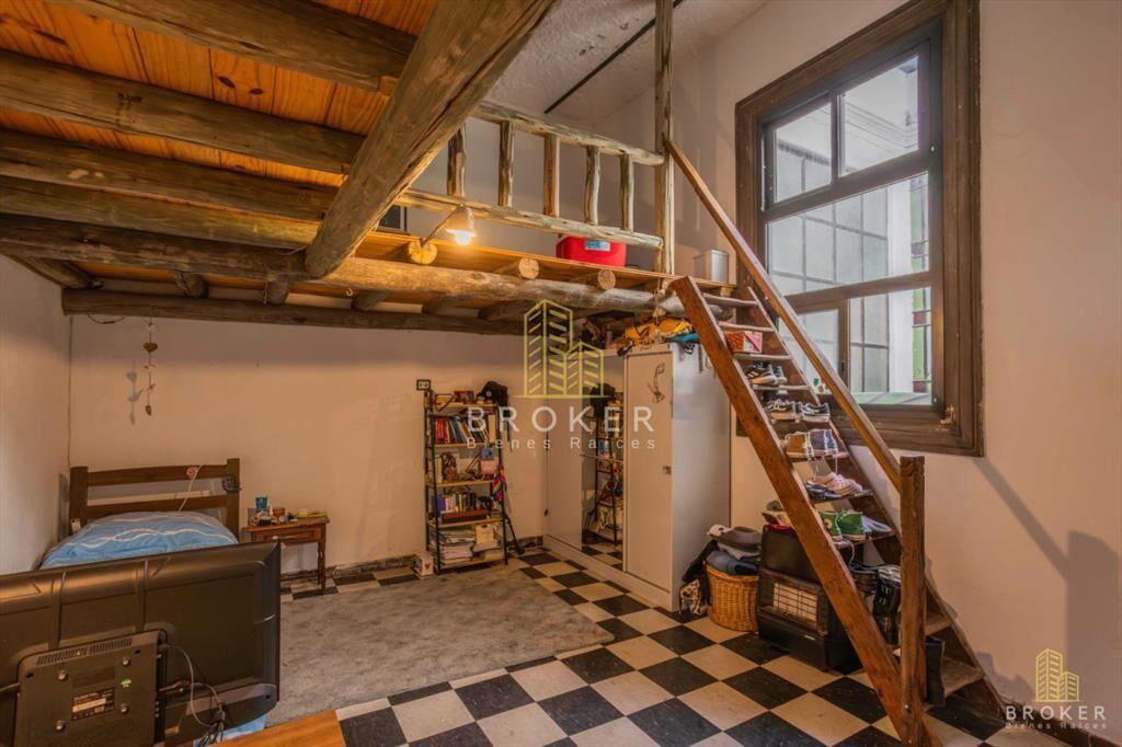 Venta Casa en Centro Montevideo, 4 dormitorios y