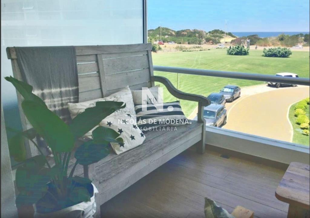 Departamento en venta en el complejo Silente.