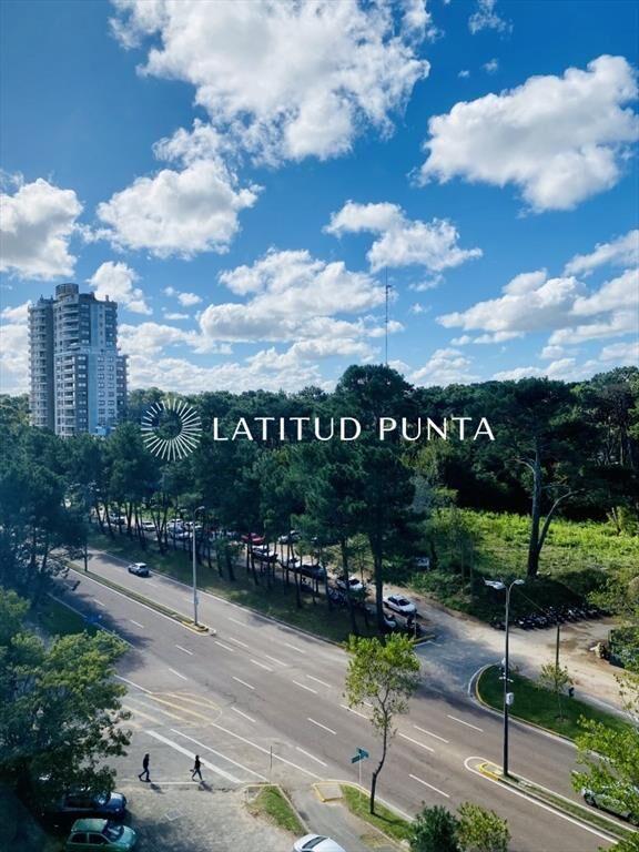 Apartamento en Roosevelt, 3 dormitorios