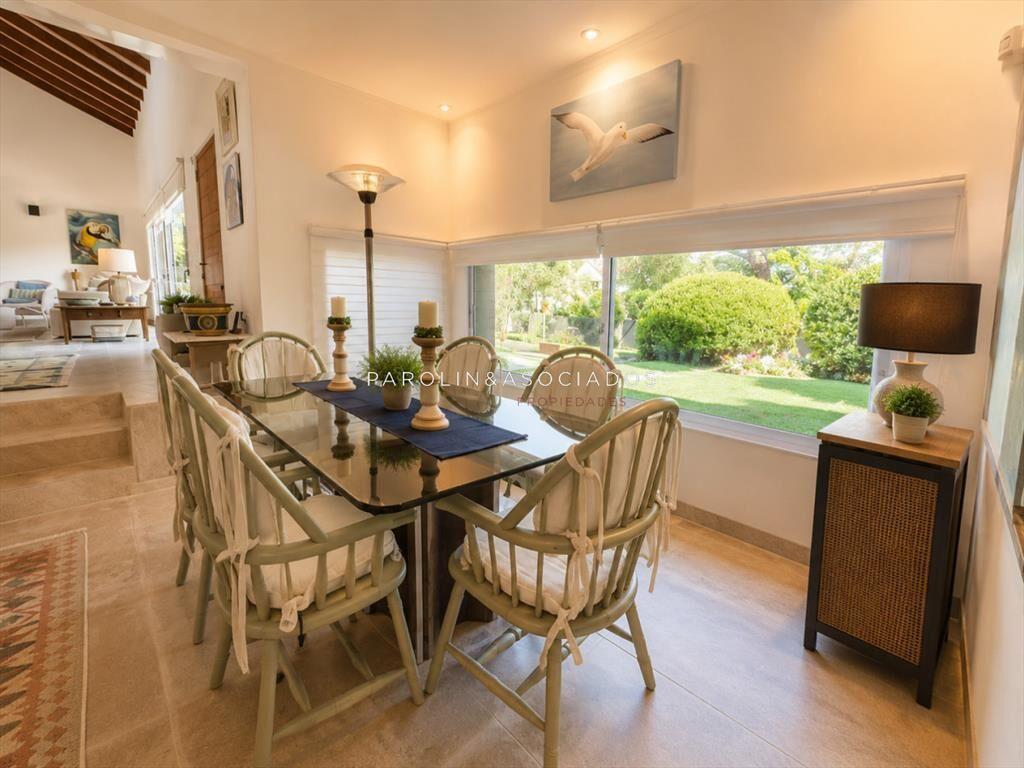 Casa en Golf - Punta del Este a pasos del mar