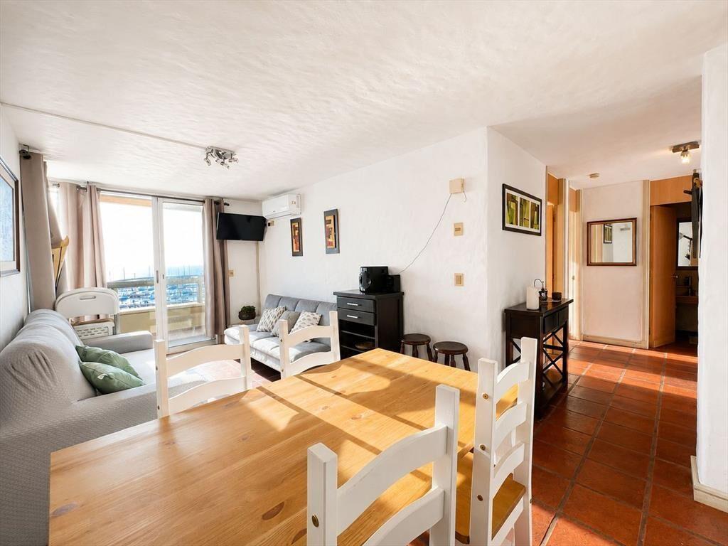 Se vende Apto frente al mar Piriápolis 2 dormi