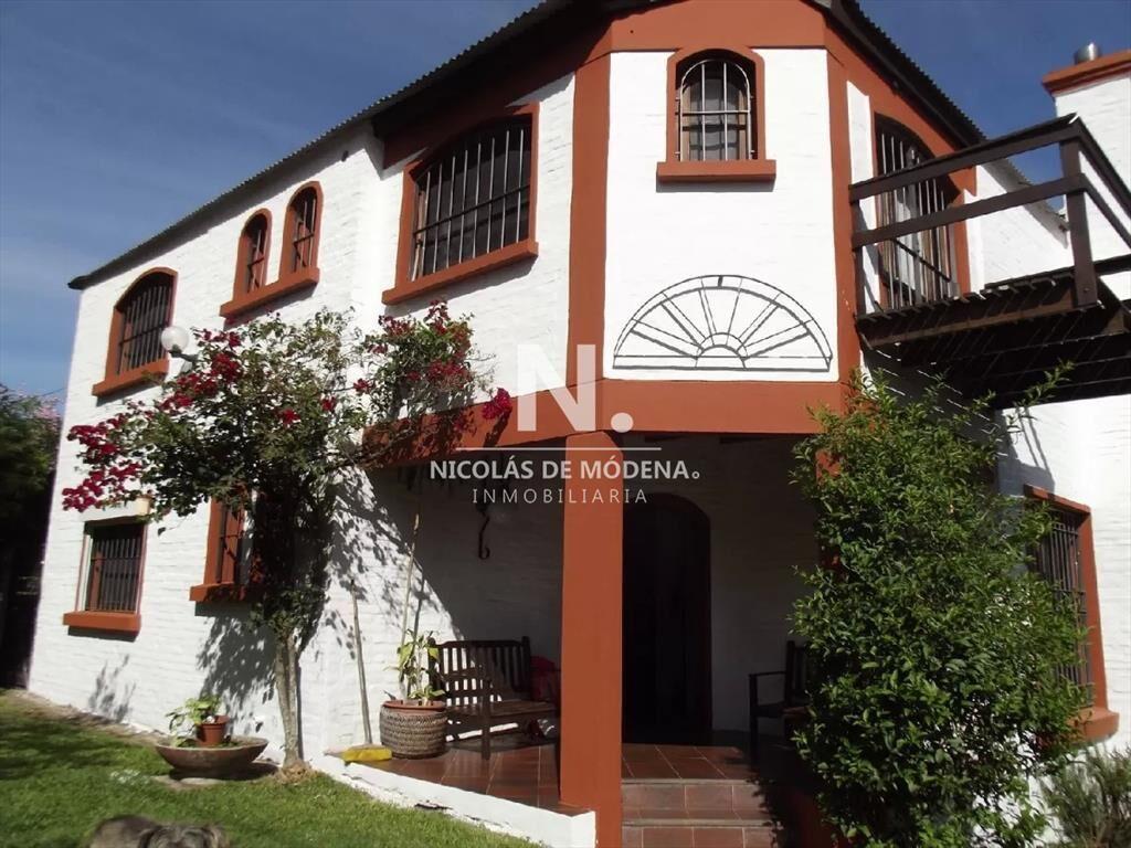 Casa de 4 dormitorios en Pinares, Punta del este