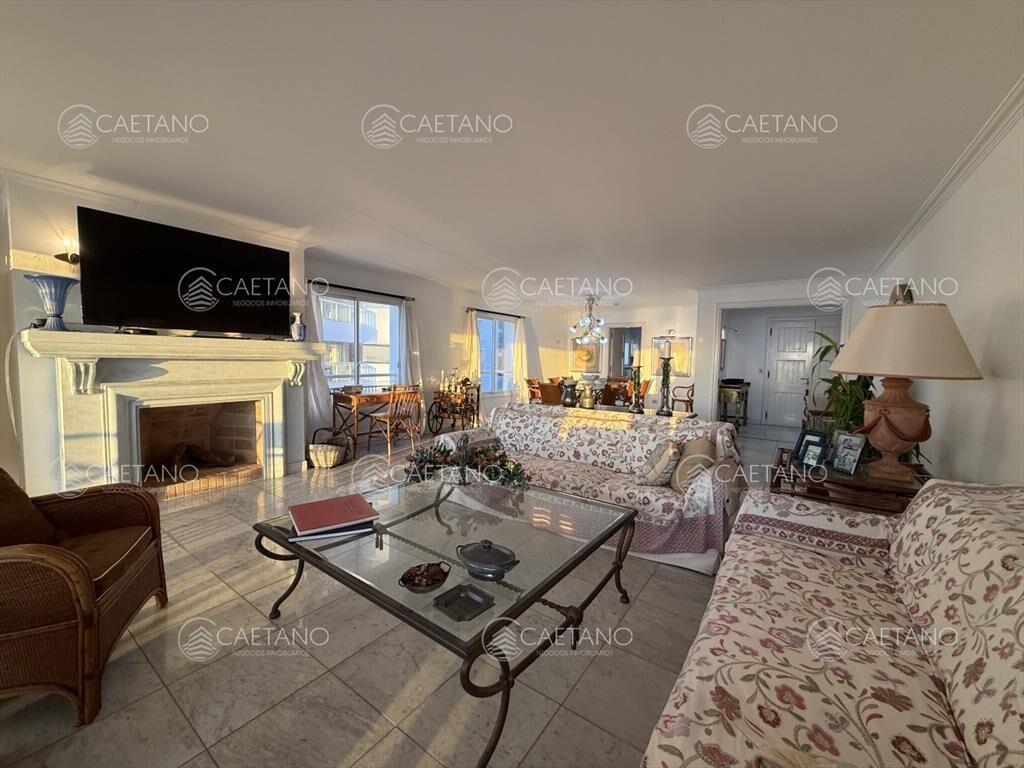Apartamento Penthouse en Peninsula, 4 dormitorios