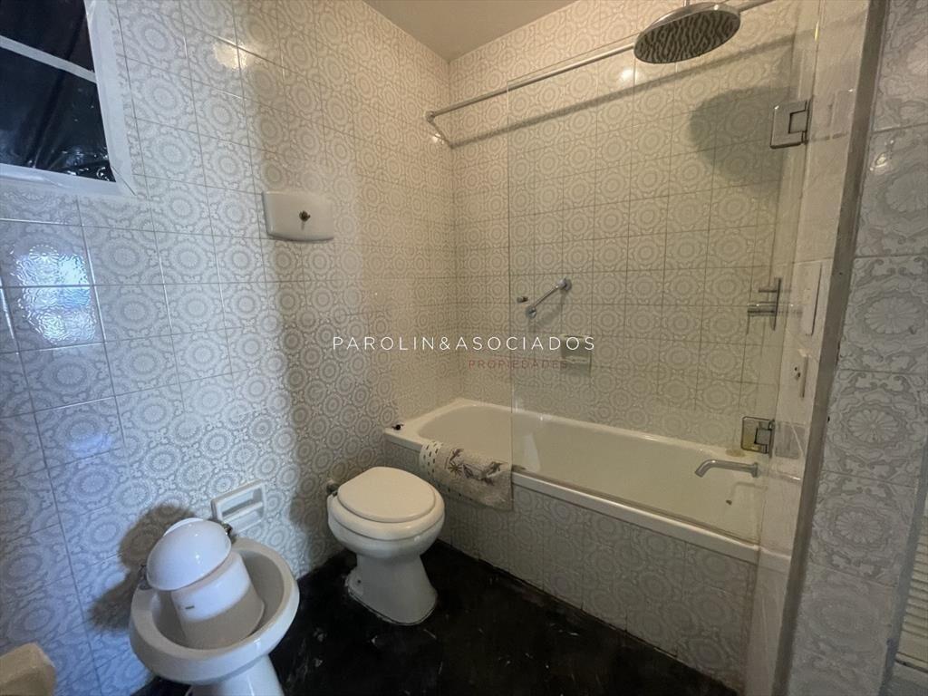 Apartamento en primera línea en edificio Malecón, Punta d