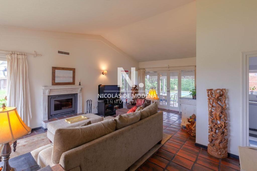 Casa de 4 dormitorios Alquiler en Punta del Este