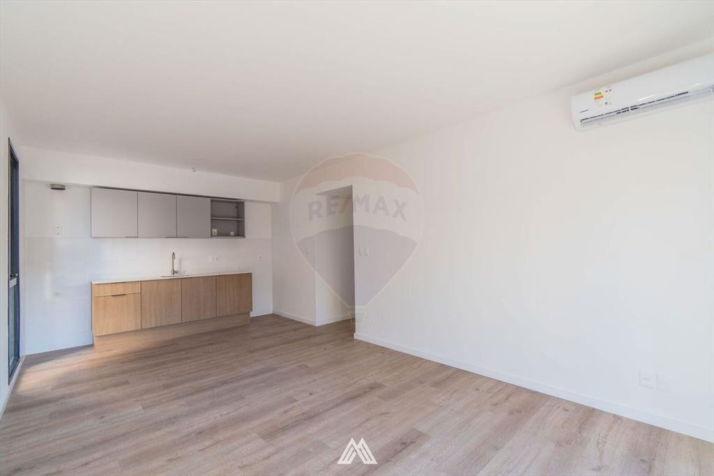 VENTA APTO 2 DORMITORIOS Y PATIO 3 CRUCES ESTRENAR