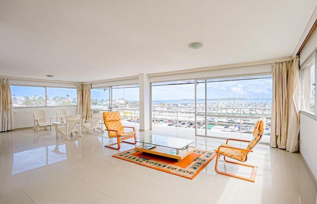 Apartamento en Venta en la Peninsula de Punta del Este