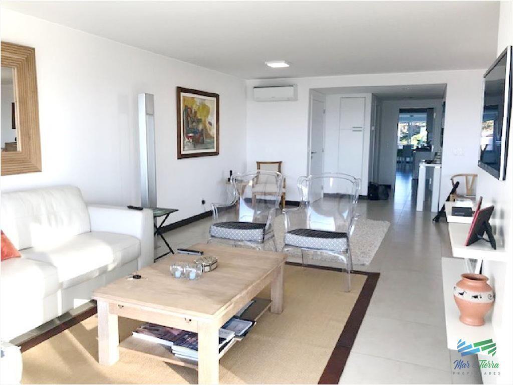 Apartamento en Mansa, 3 dormitorios *