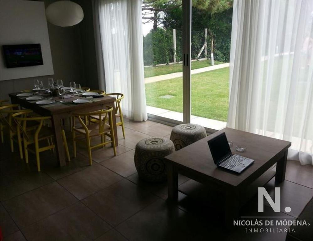 Apartamento de 2 dormitorios en Edificio Ocean Drive , Punt