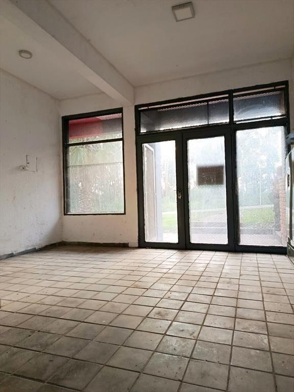 ALQUILER LOCAL COMERCIAL EN PANDO