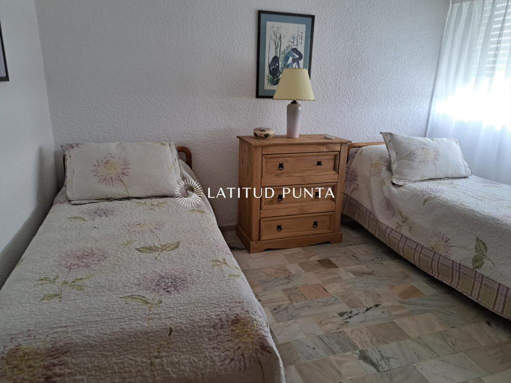 Apartamento en Roosevelt, 2 dormitorios y